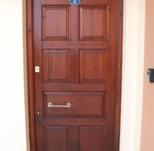 Maria's House 2 בית נופש *