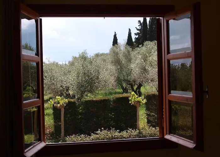 Maria's House 2 * Pírgos