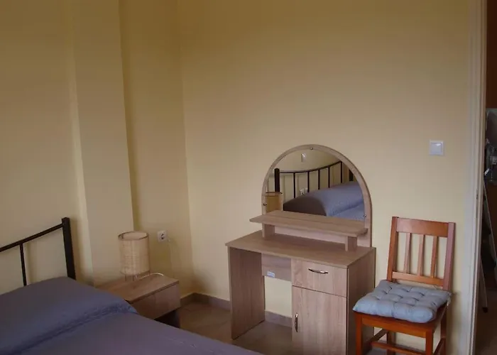 בית נופש Maria's House 2 *